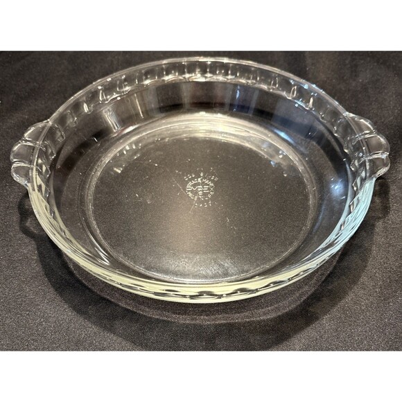 Vintage PYREX #229 9” Clear Glass Scalloped Edge Deep Pie Dish Plate USA D-27 - Picture 1 of 10